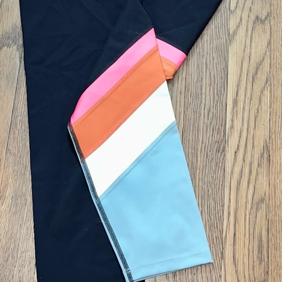 NWOT Perry Ellis Nation leggings women’s large - Picture 3 of 9